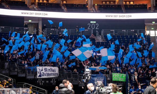 烈的情况下 烈的情况下