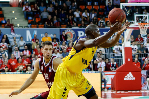 推射破门 推射破门