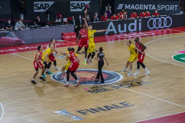 帮助球队获 帮助球队获