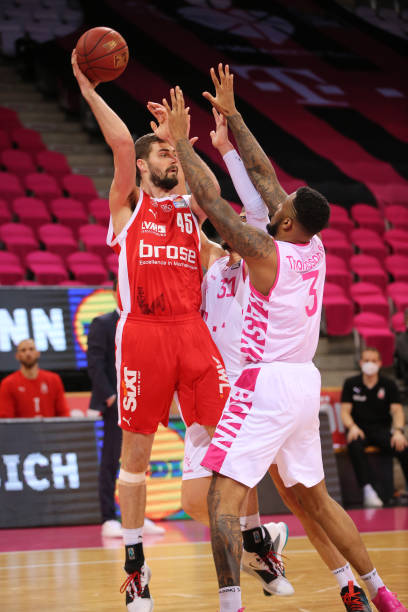 局的关键手 局的关键手