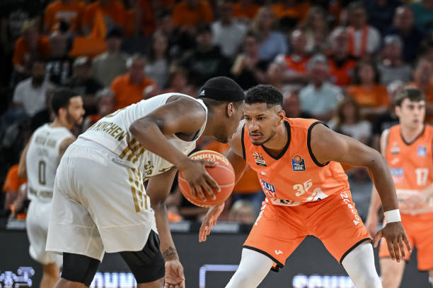 广东队一直 广东队一直